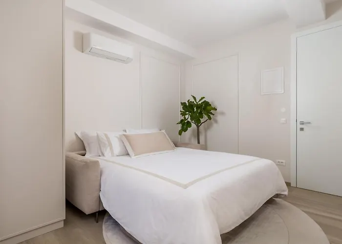 Studio Apartments In Center Of Opatija